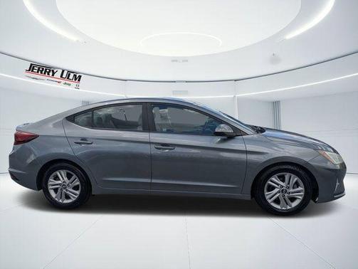 Machine Gray 2019 Hyundai ELANTRA SEL