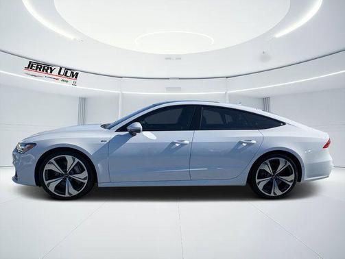 Glacier White Metallic 2022 Audi A7 55 Premium