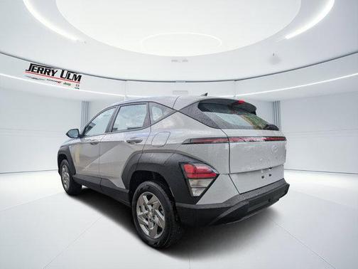2024 Hyundai KONA SE