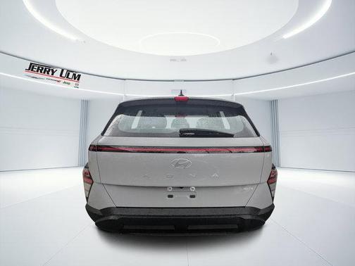 2024 Hyundai KONA SE