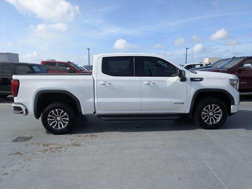 Summit White 2020 GMC Sierra 1500 AT4