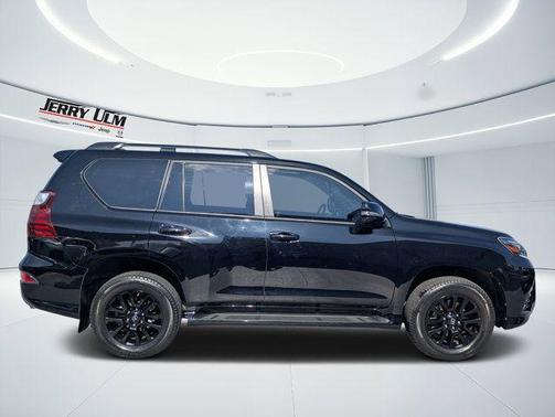 Black Onyx 2022 Lexus GX 460