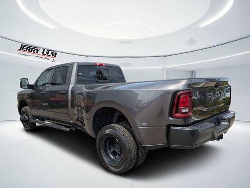 Granite Crystal Clearcoat Metallic 2026 RAM 3500 Tradesman