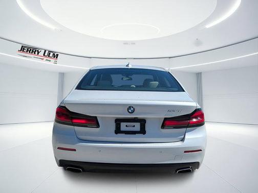 2023 BMW 530 i