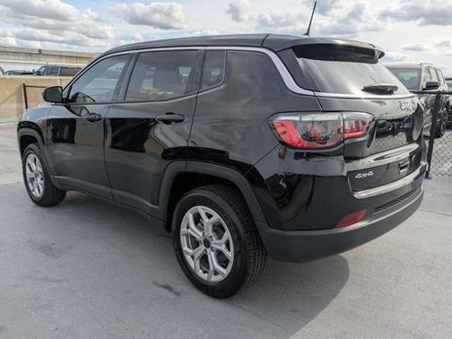 2025 Jeep Compass Sport