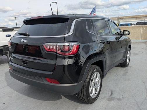 2025 Jeep Compass Sport