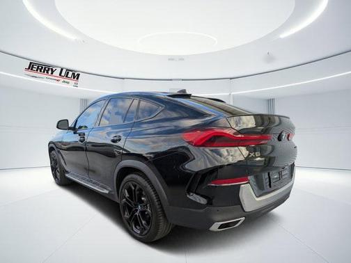 2022 BMW X6 xDrive40i