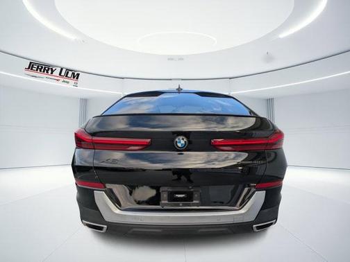 2022 BMW X6 xDrive40i