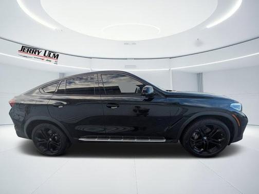 2022 BMW X6 xDrive40i