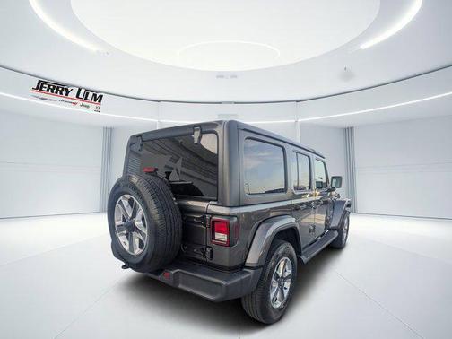 2021 Jeep Wrangler Unlimited Sahara 4x4
