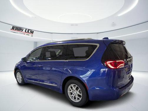 Ocean Blue Metallic 2020 Chrysler Pacifica Touring-L