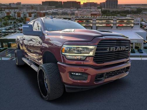2023 RAM 2500 Laramie Crew Cab 4x4 64' Box