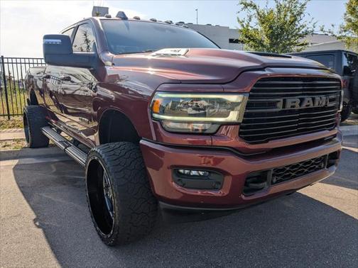 2023 RAM 2500 Laramie Crew Cab 4x4 64' Box