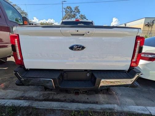 2023 Ford F-350 Lariat Super Duty