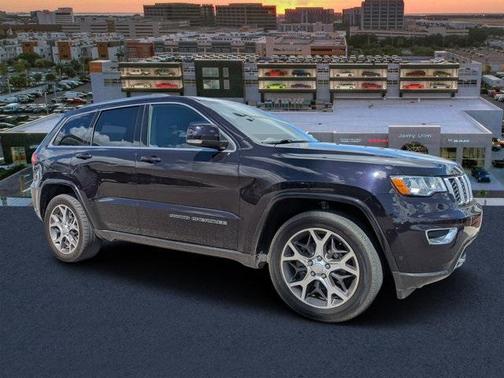 2018 Jeep Grand Cherokee Sterling Edition