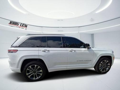 2025 Jeep Grand Cherokee Overland