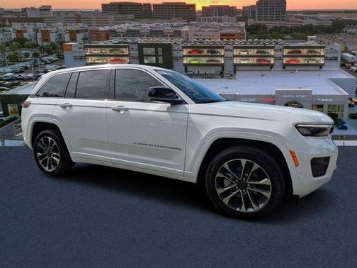 2025 Jeep Grand Cherokee Overland