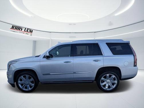 Radiant Silver Metallic 2018 Cadillac Escalade Premium Luxury