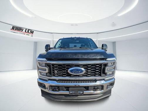 2025 Ford F-350 Lariat Super Duty