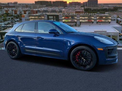 2022 Porsche Macan GTS