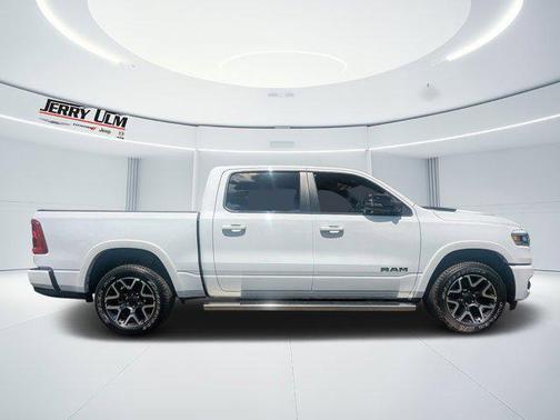2025 RAM 1500 Laramie Crew Cab 4x4 57' Box