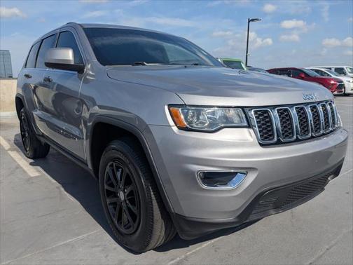 2021 Jeep Grand Cherokee Laredo E 4x4