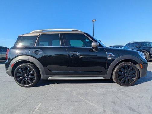 2023 MINI Countryman Cooper S