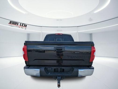 2017 Toyota Tundra SR5