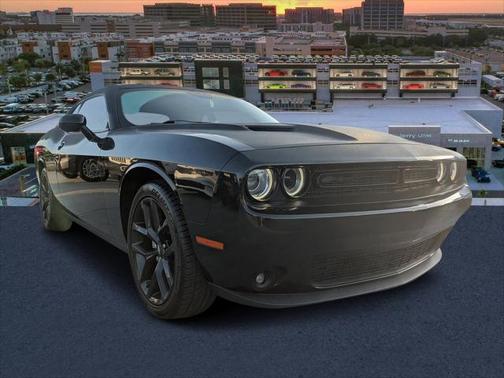 2021 Dodge Challenger SXT