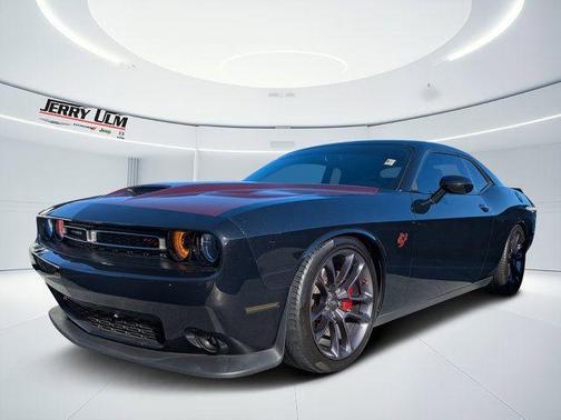 2015 Dodge Challenger R/T Scat Pack