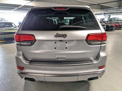 Photo 5 of 28 of 2020 Jeep Grand Cherokee Overland