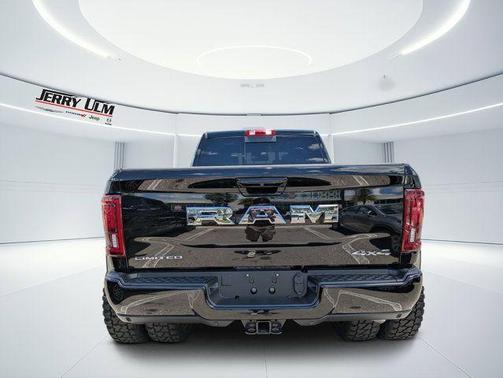 Diamond Black 2026 RAM 3500 Limited
