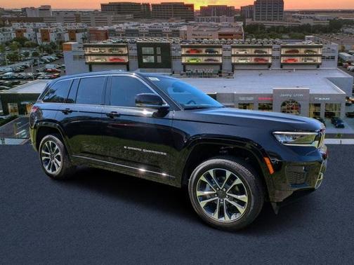 2025 Jeep Grand Cherokee Overland