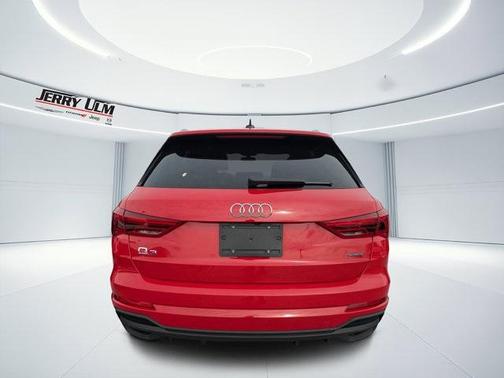 2025 Audi Q3 45 S line Premium