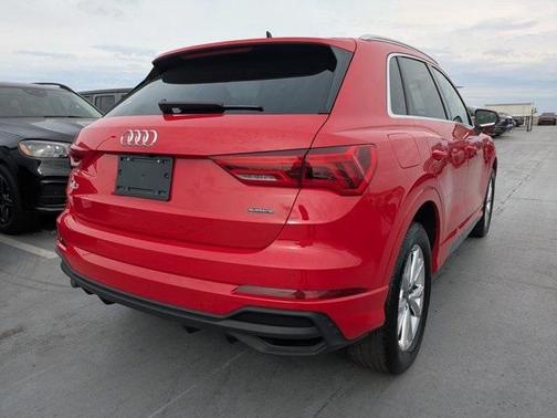 2025 Audi Q3 45 S line Premium
