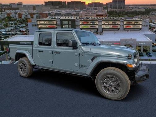 2026 Jeep Gladiator Sport