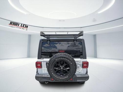 Bright White Clearcoat 2020 Jeep Wrangler Unlimited Willys