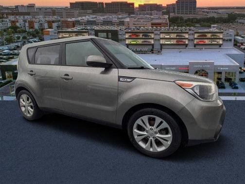 2015 Kia Soul +