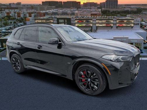 Black Sapphire Metallic 2024 BMW X5 M60i