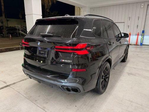 Black Sapphire Metallic 2024 BMW X5 M60i