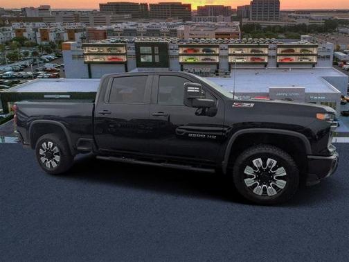 2024 Chevrolet Silverado 2500 Custom