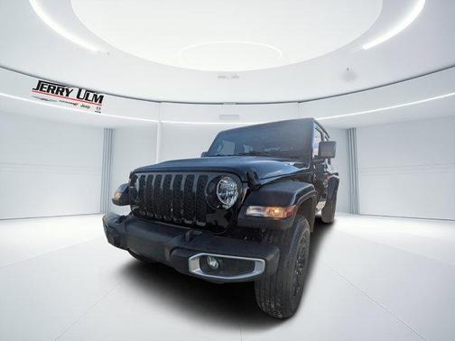 2022 Jeep Gladiator Sport