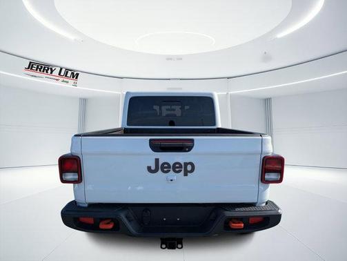Bright White Clearcoat 2023 Jeep Gladiator Mojave