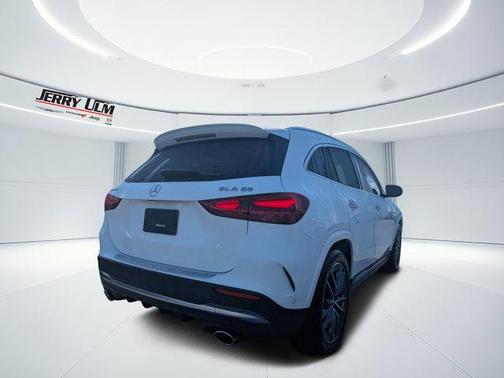 2025 Mercedes-Benz AMG GLA 35 Base