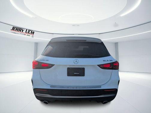 2025 Mercedes-Benz AMG GLA 35 Base