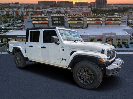 2025 Jeep Gladiator Sport