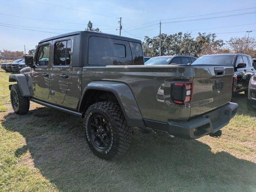 2026 Jeep Gladiator Sport