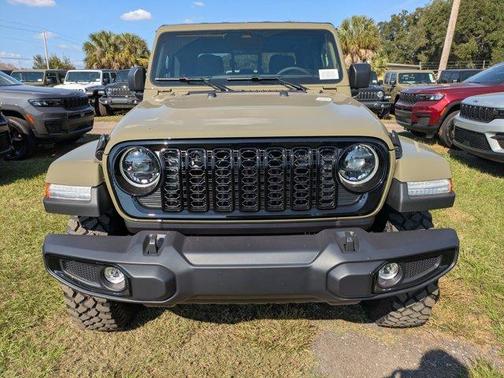 2026 Jeep Gladiator Sport