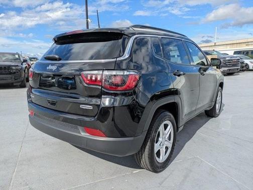 2023 Jeep Compass Latitude