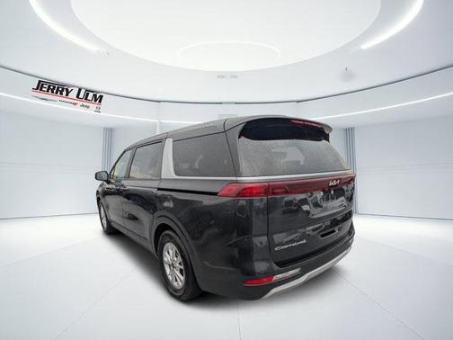 2022 Kia Carnival LXS